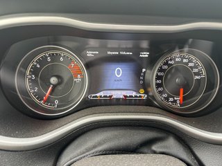 2016 Jeep Cherokee Trailhawk in Edmundston, New Brunswick - 2 - w320h240px