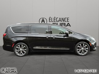 2017 Chrysler Pacifica Limited in Granby, Quebec - 4 - w320h240px