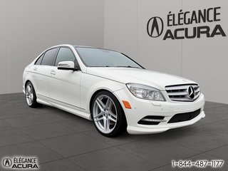 2011 Mercedes-Benz C-Class in Granby, Quebec - 3 - w320h240px