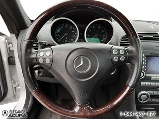 2005 Mercedes-Benz SLK-Class in Granby, Quebec - 15 - w320h240px