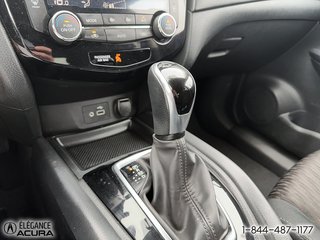 2019 Nissan Rogue in Granby, Quebec - 17 - w320h240px