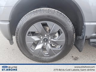 2024 Ford F-150 Lightning Flash ,BATT LONGUE DUREE, ECRAN 12PO, MAG 20POENS. in Charlemagne, Quebec - 5 - w320h240px