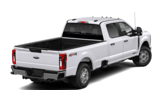 Ford F-250 XLT 2026 à Charlemagne, Québec - 3 - w320h240px