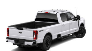 Ford F-250 XLT 2026 à Charlemagne, Québec - 3 - w320h240px