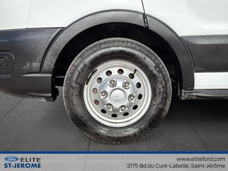 Ford Transit Cargo Van T-250  AWD TOIT MOYEN, 148PO, CRUISE CONTROLE, ENS 2023 à Charlemagne, Québec - 5 - w320h240px