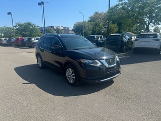 Nissan Rogue  2020