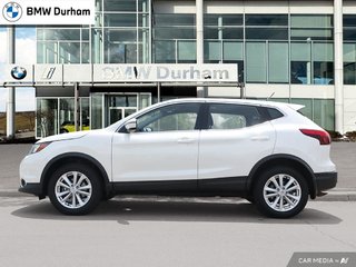 2017 Nissan Qashqai SV FWD CVT in Ajax, Ontario at Lakeridge Auto Gallery - 3 - w320h240px
