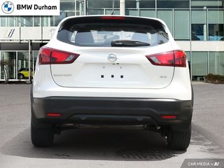 2017 Nissan Qashqai SV FWD CVT in Ajax, Ontario at Lakeridge Auto Gallery - 5 - w320h240px