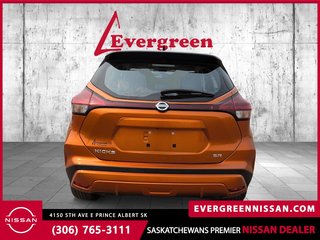 2021 Nissan Kicks SR