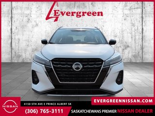 2021 Nissan Kicks SR