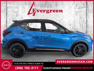 2022 Nissan Kicks SR