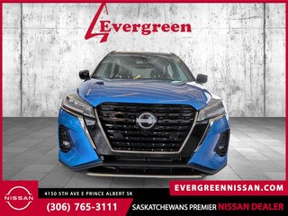 2022 Nissan Kicks SR