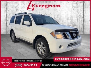 2012 Nissan Pathfinder SV