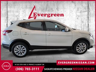 2021 Nissan Qashqai S
