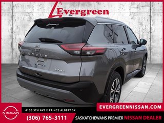 2023 Nissan Rogue SV Moonroof