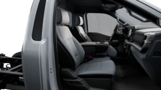 2024 Ford Super Duty F-600 DRW in Surrey, British Columbia - 6 - w320h240px