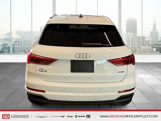 2024 Audi Q3 PROGRESSIV + AWD + TOIT OUVRANT PANO in Pointe-Aux-Trembles, Quebec - 3 - w320h240px