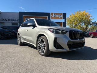 BMW X1 xDrive28i 2023 à Pointe-Aux-Trembles, Québec - 3 - w320h240px