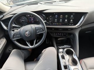 2023 Buick Envision Essence in Pointe-Aux-Trembles, Quebec - 5 - w320h240px