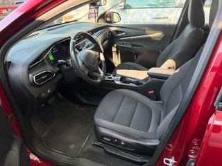 2022 Chevrolet Bolt EUV LT in Pointe-Aux-Trembles, Quebec - 4 - w320h240px