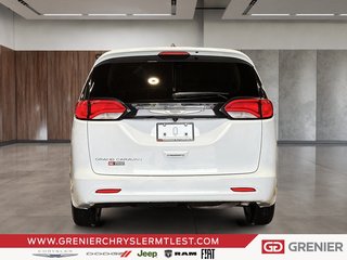 Chrysler Grand Caravan SXT + 7 PASSAGERS 2024 à Pointe-Aux-Trembles, Québec - 3 - w320h240px