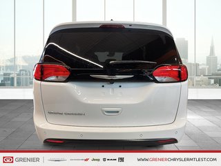 Chrysler Grand Caravan SXT 2026 à Pointe-Aux-Trembles, Québec - 3 - w320h240px