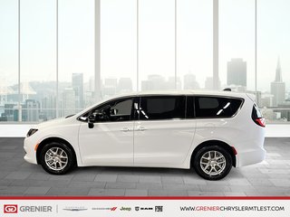Chrysler Grand Caravan SXT 2026 à Pointe-Aux-Trembles, Québec - 5 - w320h240px