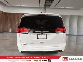 2026 Chrysler Grand Caravan SXT in Pointe-Aux-Trembles, Quebec - 3 - w320h240px