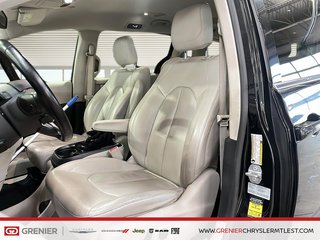 2017 Chrysler Pacifica TOURING L + 8 PASSAGERS in Pointe-Aux-Trembles, Quebec - 6 - w320h240px