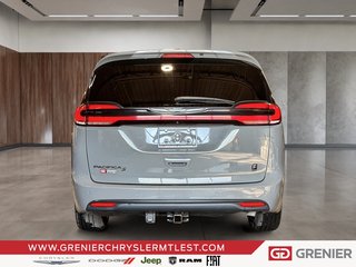 2022 Chrysler Pacifica TOURING L + T/A + ALLURE S + CUIR in Pointe-Aux-Trembles, Quebec - 3 - w320h240px