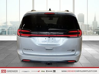 2026 Chrysler Pacifica LIMITED AWD in Pointe-Aux-Trembles, Quebec - 3 - w320h240px