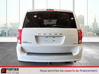 2017 Dodge Grand Caravan SXT PREMIUM PLUS + 7 PASSAGERS + in Pointe-Aux-Trembles, Quebec - 3 - w320h240px