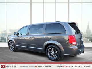 Dodge Grand Caravan SXT PREMIUM PLUS + STOW 'N GO + CUIR ET SUEDE 2017 à Pointe-Aux-Trembles, Québec - 5 - w320h240px