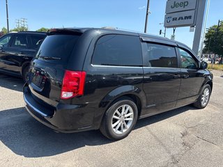 2020 Dodge Grand Caravan PREMIUM PLUS in Pointe-Aux-Trembles, Quebec - 4 - w320h240px