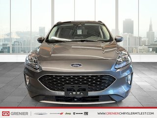2022 Ford Escape TITANIUM + AWD + TOIT OUVRANT PANO in Pointe-Aux-Trembles, Quebec - 2 - w320h240px