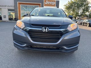 2018 Honda HR-V LX in Pointe-Aux-Trembles, Quebec - 3 - w320h240px