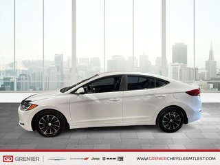 Hyundai Elantra LE + AUTOMATIQUE 2017 à Pointe-Aux-Trembles, Québec - 5 - w320h240px