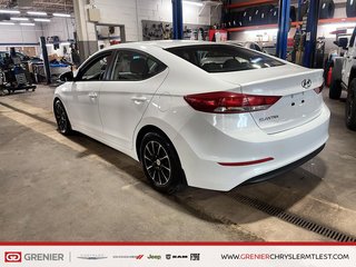 2017 Hyundai Elantra LE + AUTOMATIQUE in Pointe-Aux-Trembles, Quebec - 4 - w320h240px