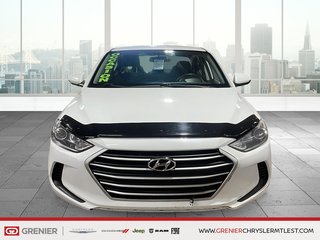 2017 Hyundai Elantra LE + AUTOMATIQUE in Pointe-Aux-Trembles, Quebec - 2 - w320h240px