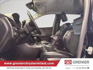 Jeep Cherokee TRAILHAWK + 4X4 + V6 3.2L + ENSEMBLE OFF ROAD 2021 à Pointe-Aux-Trembles, Québec - 6 - w320h240px