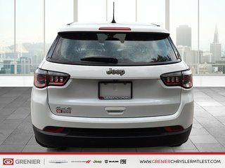 Jeep Compass SPORT + 4X4 + CARPLAY 2024 à Pointe-Aux-Trembles, Québec - 3 - w320h240px