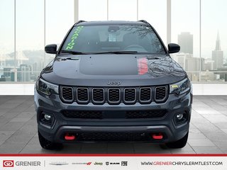 Jeep Compass TRAILHAWK + 4X4 + TOIT OUVRANT PANO 2024 à Pointe-Aux-Trembles, Québec - 2 - w320h240px