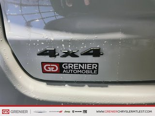 2025 Jeep Compass Altitude in Pointe-Aux-Trembles, Quebec - 4 - w320h240px