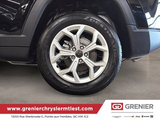 2026 Jeep Compass NORTH in Pointe-Aux-Trembles, Quebec - 5 - w320h240px