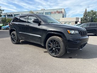 Jeep Grand Cherokee Altitude 2021 à Pointe-Aux-Trembles, Québec - 5 - w320h240px