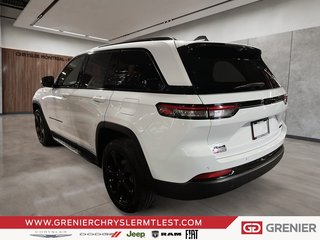 2024 Jeep Grand Cherokee LIMITED + 4X4 + ALLURE NOIRE in Pointe-Aux-Trembles, Quebec - 4 - w320h240px