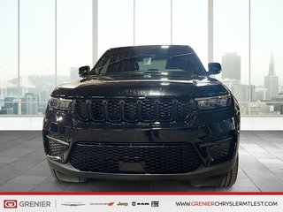 Jeep GRAND CHEROKEE LAREDO ALTITUDE 2025 à Pointe-Aux-Trembles, Québec - 2 - w320h240px