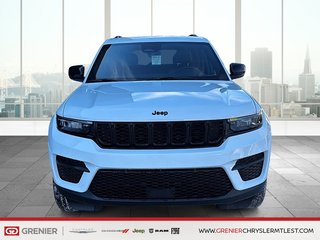 2025 Jeep Grand Cherokee LAREDO ALTITUDE in Pointe-Aux-Trembles, Quebec - 2 - w320h240px