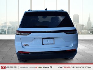 2025 Jeep Grand Cherokee LAREDO ALTITUDE in Pointe-Aux-Trembles, Quebec - 3 - w320h240px