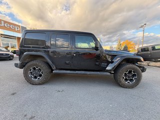 2022 Jeep Wrangler 4xe Unlimited Rubicon in Pointe-Aux-Trembles, Quebec - 4 - w320h240px